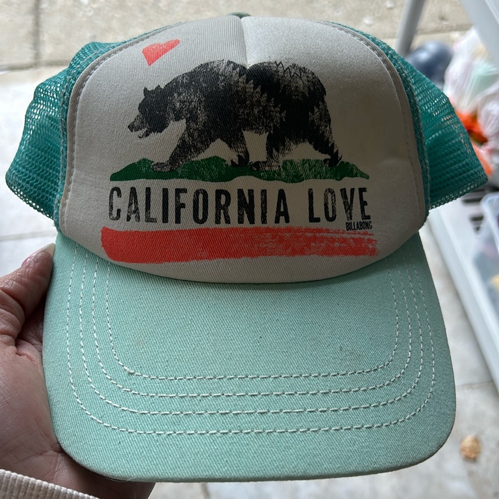 Billabong trucker hat